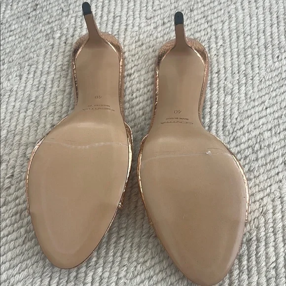 Identita Gold Stiletto Heels with Metallic Detail- BRAND NEW, NEVER WORN - Picture 4 of 6